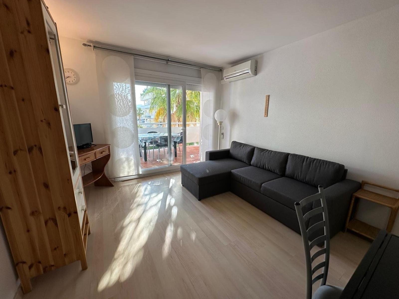 شقة Bonito Piso En Roses Con Piscina Y Parking Av-66 المظهر الخارجي الصورة